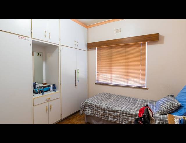 4 BEDROOM HOUSE FOR SALE IN MOORREESBURG